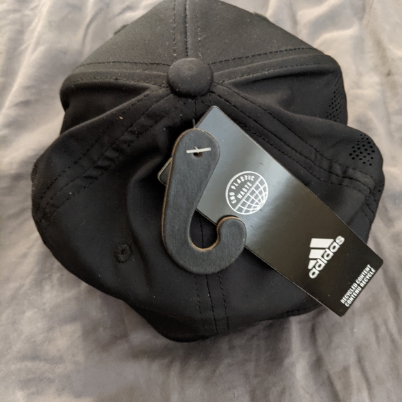 Brand new nWT Adidas Hat sm/med mens - Picture 2 of 4